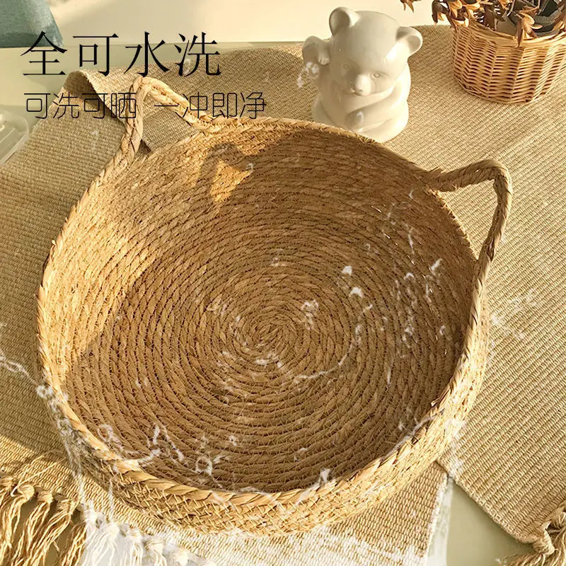 Cozy Woven Cat Basket Bed with Soft Cushion