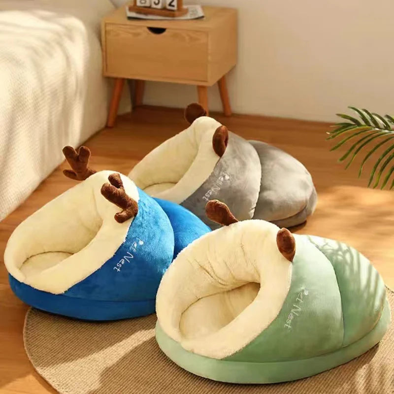 Breathable Slippers Shaped Dog House, Foldable & Washable